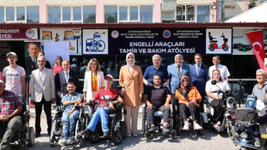 Afyonkarahisar Valisi Kübra Güran Yiğitbaşı, İl Milli Eğitim Müdürü Miraç Sünnetci, AK Parti Afyonkarahisar Milletvekili İbrahim Yurdunuseven ve engelli bireyler törende yer aldı.