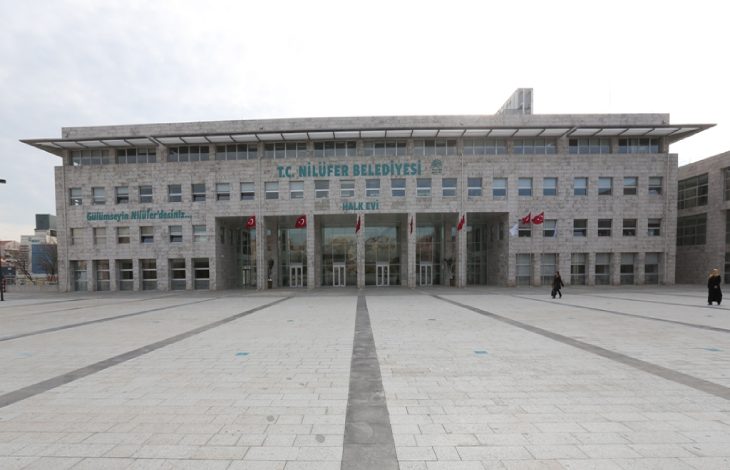 Nilüfer Belediyesi, hizmet binası.