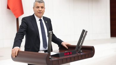 CHP Adana Milletvekili Ayhan Barut, TBMM kürsüsünde konuşma yapıyor.