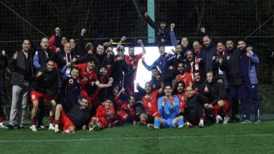 İşitme Engelli Erkek Futbol Millî Takımımız maç sonrası seviniyor.