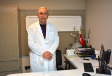 Görselde, İç Hastalıkları Uzmanı Prof. Dr. Kadir Biberoğlu, yer alıyor.