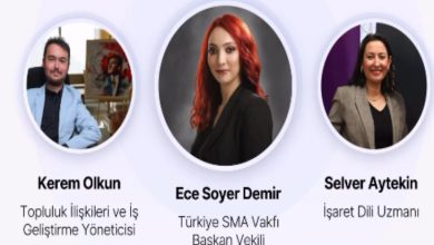 Üç konuşmacının yuvarlak çerçeveli portre fotoğrafları yer alıyor. Solda Kerem Olkun, altında “Topluluk İlişkileri ve İş Geliştirme Yöneticisi” unvanı yazıyor. Ortada Ece Soyer Demir ve “Türkiye SMA Vakfı Başkan Vekili” bilgisi bulunuyor. Sağda ise Selver Aytekin’in fotoğrafı ve “İşaret Dili Uzmanı” unvanı yer alıyor. Tasarım bir webinar ya da bilgilendirme etkinliği duyurusu niteliğinde.