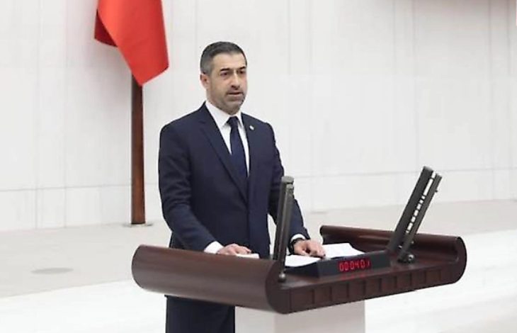 MHP Elazığ Milletvekili Semih Işıkver, TBMM kürsüsünde konuşma yapıyor.