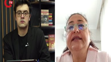 Program sunucusu Erdem Öktem ile Manisa Turgutlu Otizimliler Dayanışma ve Hakları Derneği Başkanı Şenay Çalışgan, iki kolajda bulunuyor.